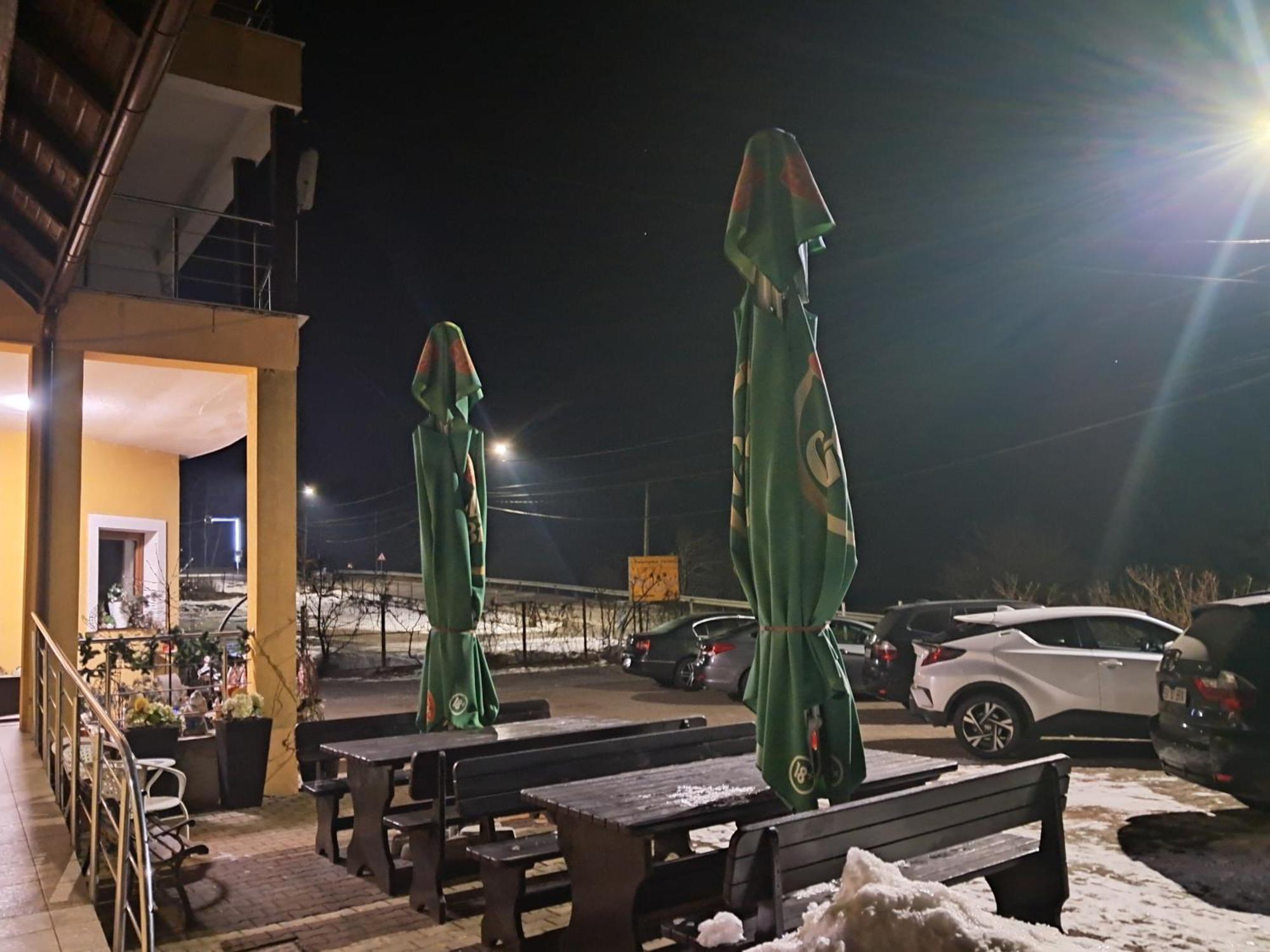 Pensiunea Valurile Bistritei Vatra Dornei Exteriör bild